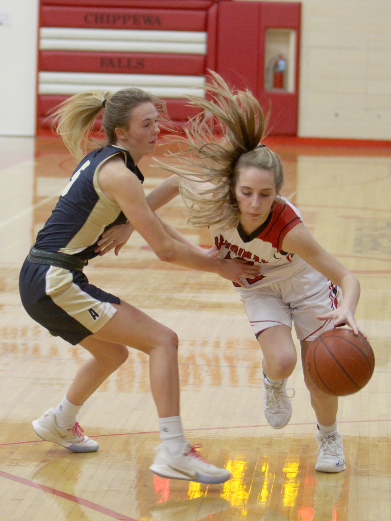 La Crosse Aquinas at Chi-Hi girls basketball 11-22-19